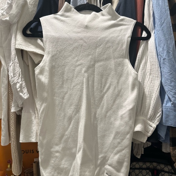 Elie Tahari High Neck Tank - Picture 3 of 6